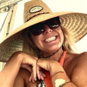 Meet your Posher, Memelissa